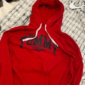 Tommy sweatshirt